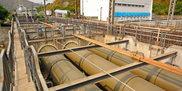 Tuberos · Instalación / Mantenimiento Tuberías Industriales Llorenç del Penedès · Soldadura y Unión de Tuberías